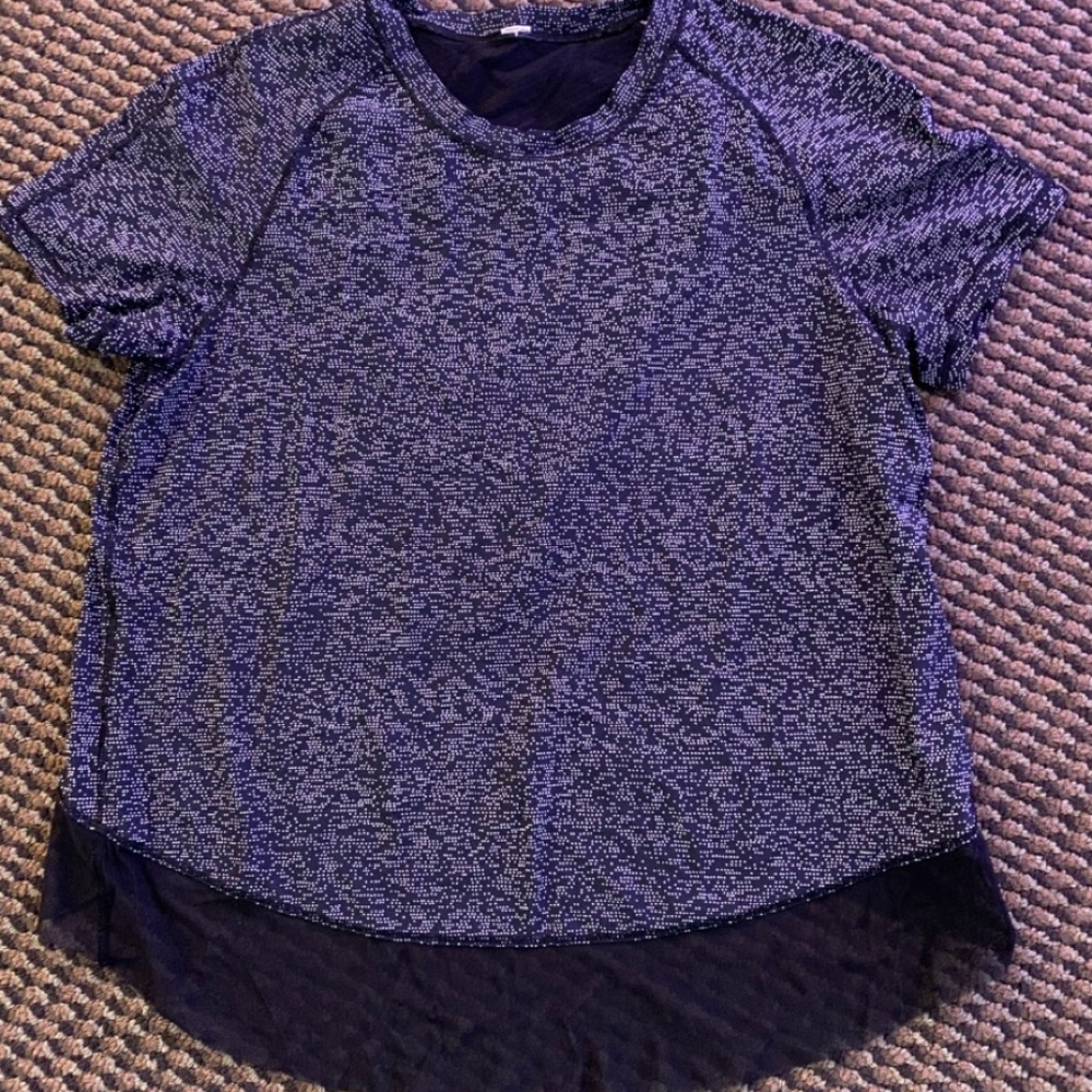 Lulu lemon workout top
